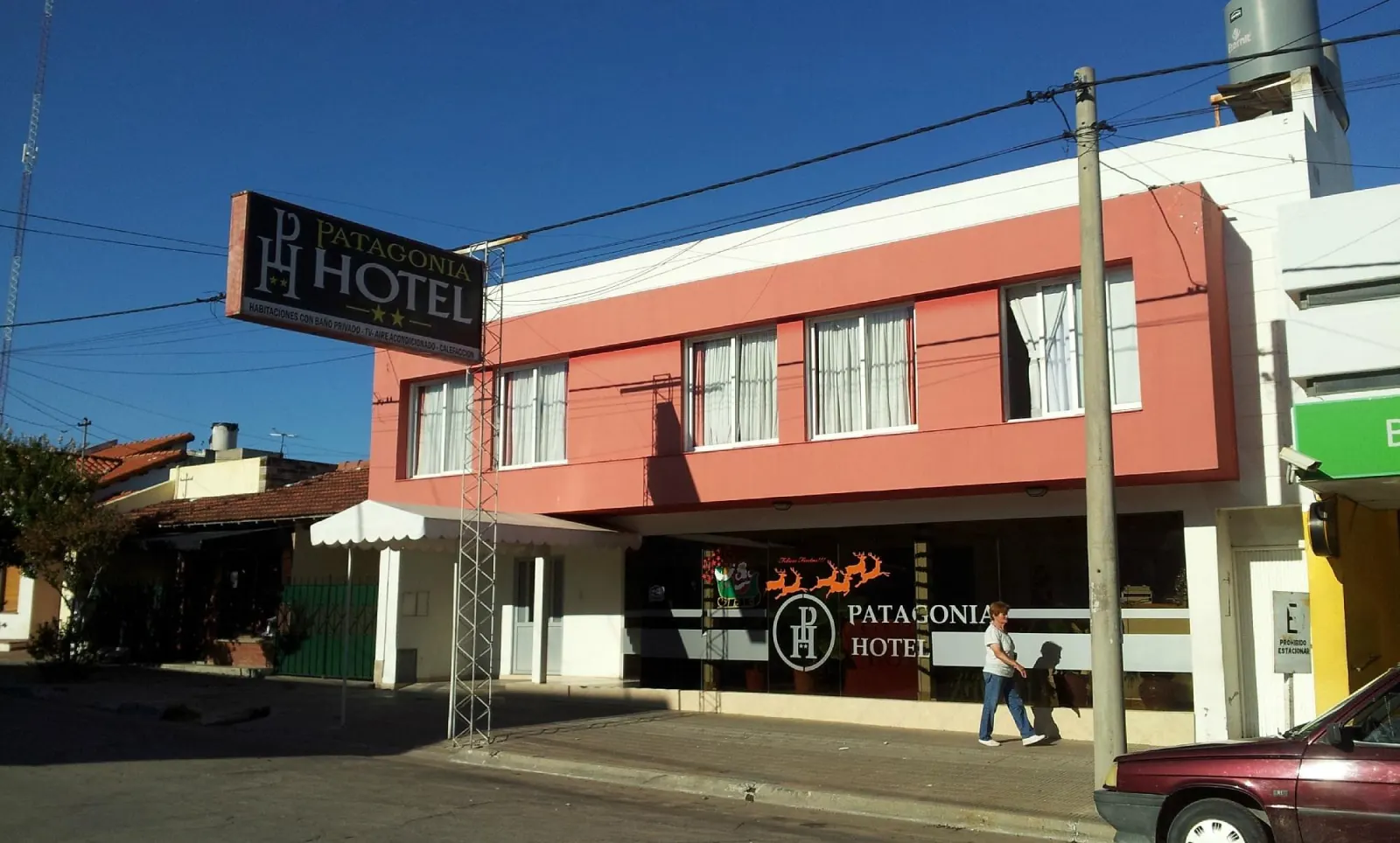 Entrada del Hotel Patagonia, General Acha, La Pampa